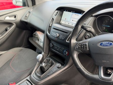 2017 Ford Focus - photo 9