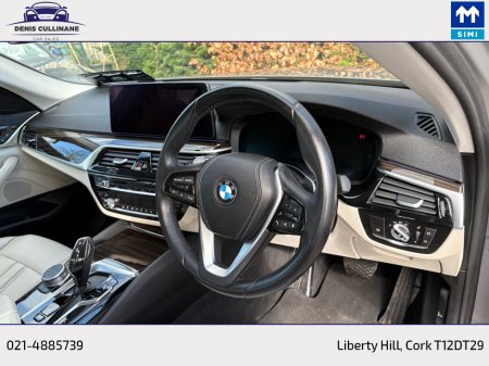 2021 BMW 5-Series - photo 17