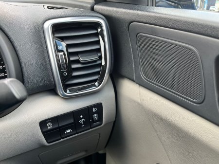 2020 Kia Sportage - photo 23