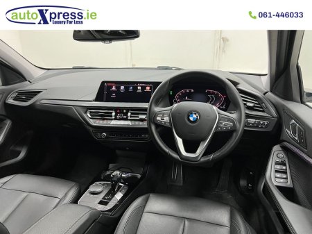 2021 BMW 1-Series - photo 8