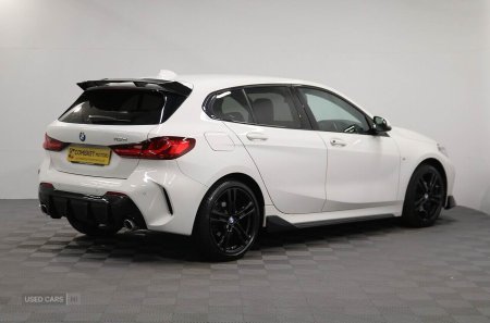 2023 BMW 1-Series - photo 6