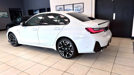 2025 BMW 3-Series - photo 5