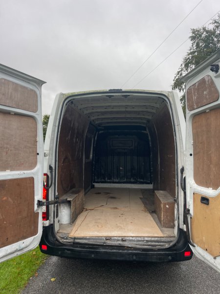 2017 Nissan NV400 - photo 13