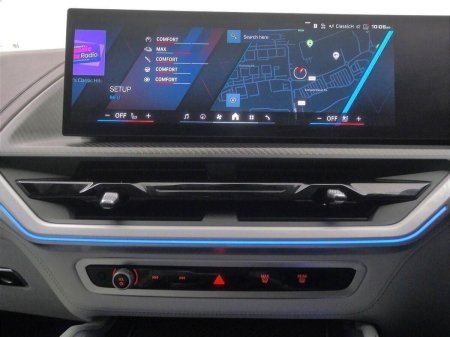2024 BMW XM - photo 8