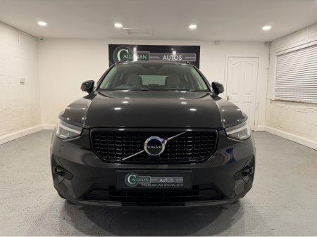 2022 Volvo XC40 - photo 2