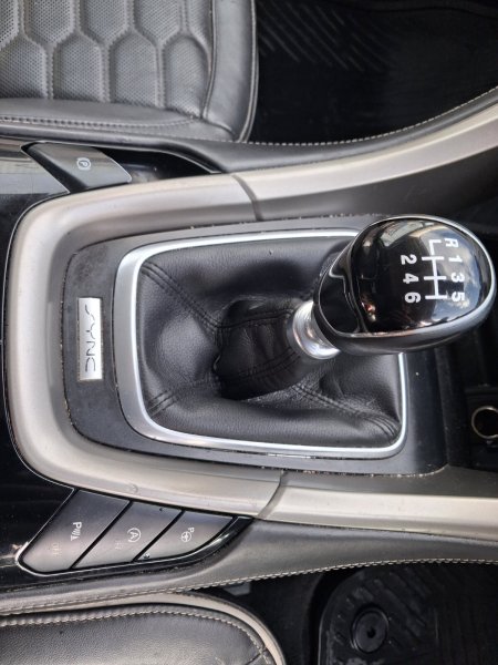 2016 Ford Mondeo - photo 18