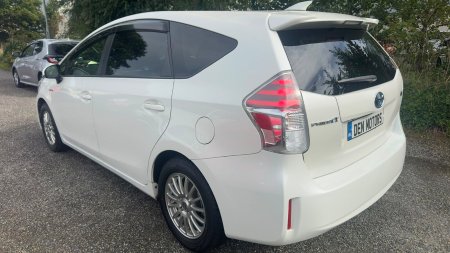 2016 Toyota Prius - photo 4