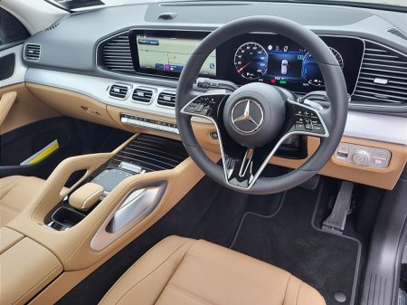 2026 Mercedes-Benz GLE - photo 2