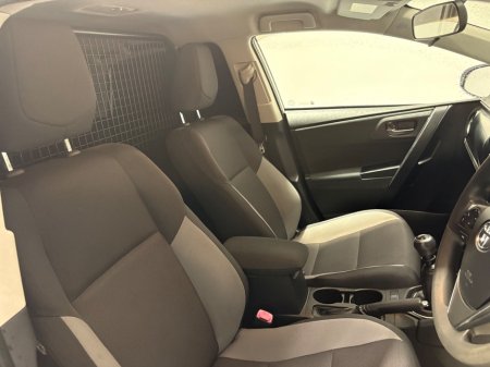 2016 Toyota Auris - photo 8
