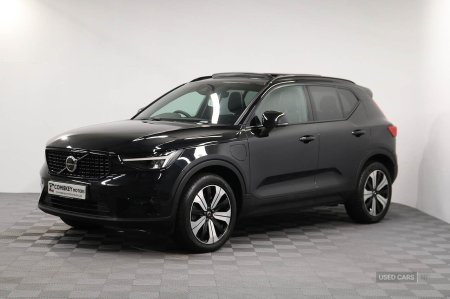 2023 Volvo XC40 - photo 3