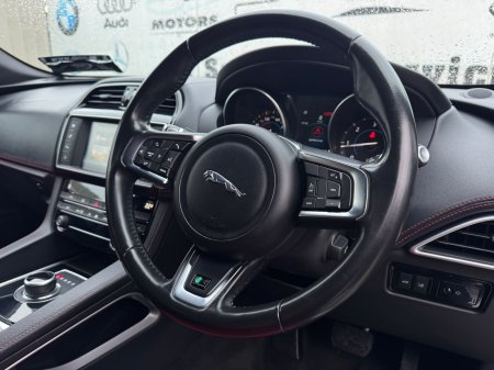 2017 Jaguar F-Pace - photo 17