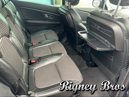 2021 Renault Grand Scenic - photo 8