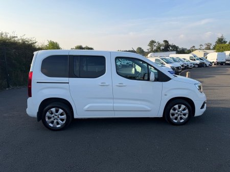 2021 Vauxhall Combo - photo 7