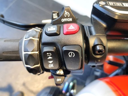 2025 BMW R12 - photo 18
