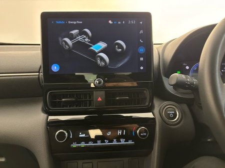 2026 Toyota Yaris Cross - photo 15