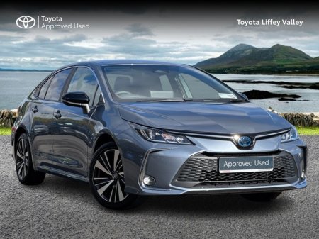 2026 Toyota Corolla COROLLA SALOON LUNA SPORT