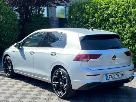 2023 Volkswagen Golf - photo 5