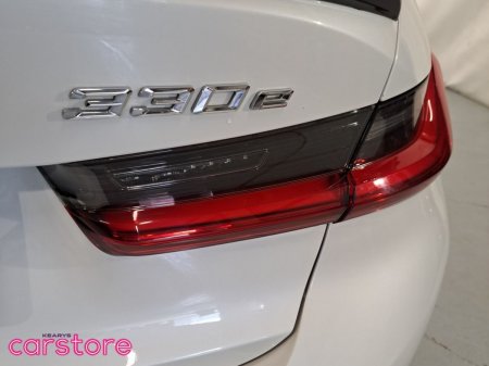 2021 BMW 3-Series - photo 21