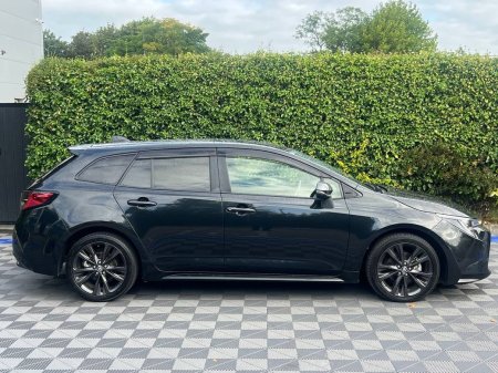 2021 Toyota Corolla - photo 2