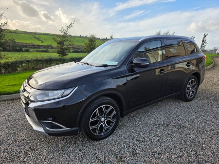2015 Mitsubishi Outlander - photo 2