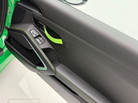 2024 Porsche Cayman - photo 31