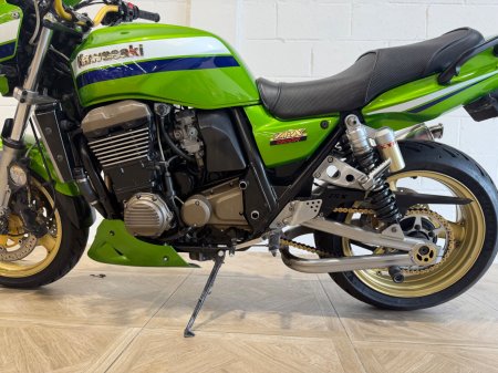 2005 Kawasaki ZRX - photo 10