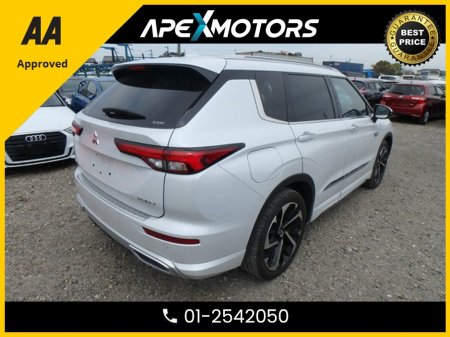 2022 Mitsubishi Outlander - photo 10