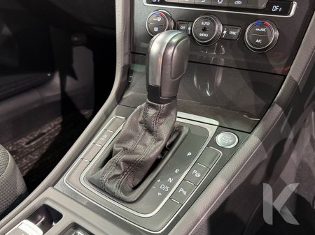 2020 Volkswagen Golf - photo 15