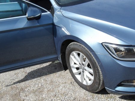 2016 Volkswagen Passat - photo 19