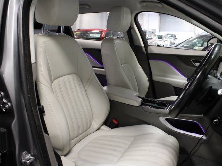 2016 Jaguar F-Pace - photo 24