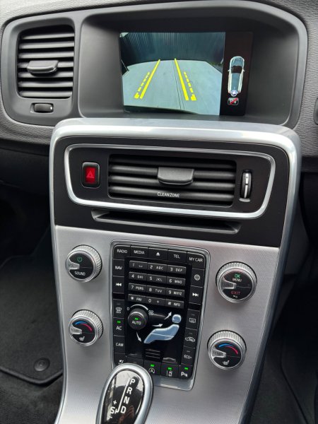 2016 Volvo V60 - photo 36