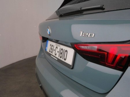 2026 BMW 1-Series - photo 25