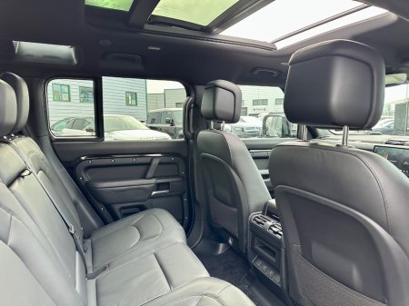 2025 Land Rover Defender - photo 28