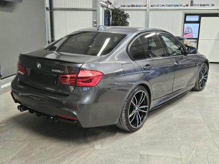 2017 BMW 3-Series - photo 3