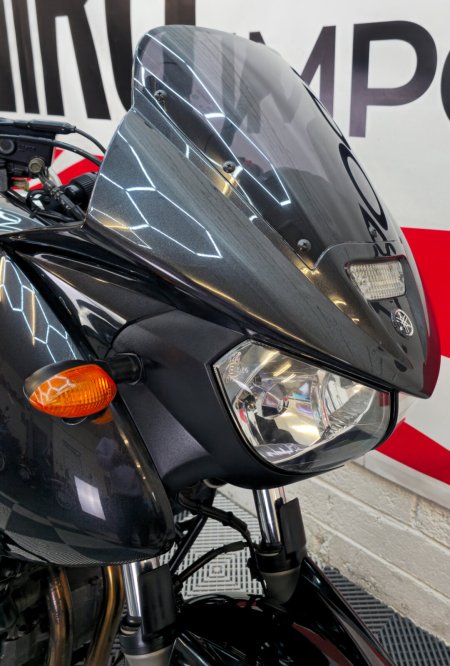 2008 YAMAHA TDM - photo 8