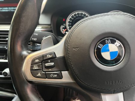 2018 BMW 5-Series - photo 11