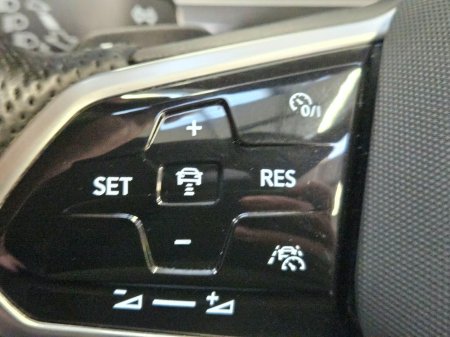 2023 Volkswagen Tiguan - photo 9