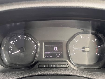 2022 Opel Vivaro - photo 15
