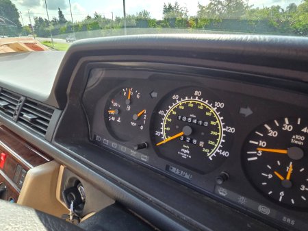 1995 Mercedes-Benz E-Class - photo 24