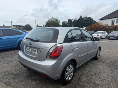 2010 Kia Rio - photo 7