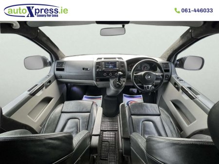2011 Volkswagen Transporter - photo 2