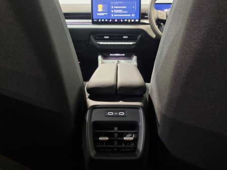 2027 Volkswagen ID.3 Neo - photo 26