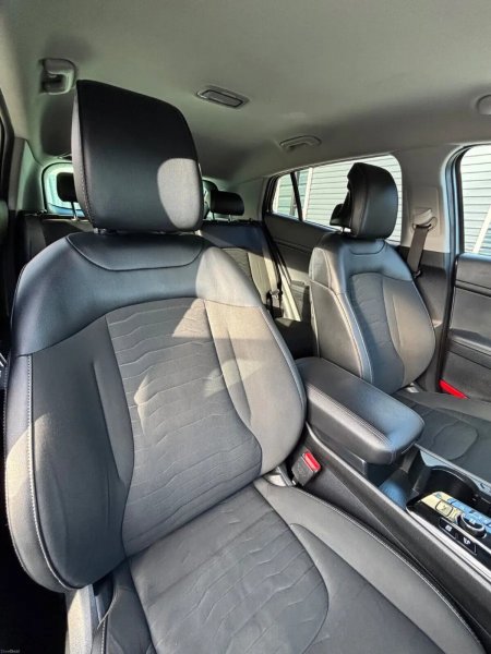 2023 Kia Sportage - photo 28