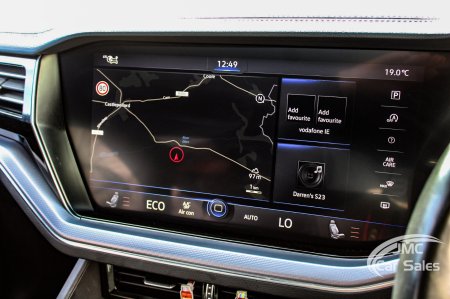 2020 Volkswagen Touareg - photo 23