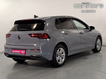 2023 Volkswagen Golf - photo 3