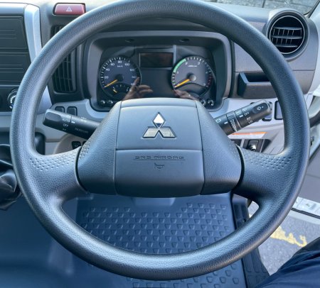 2026 Mitsubishi Canter - photo 8