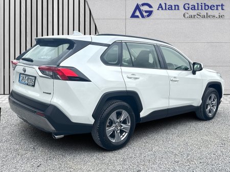 2024 Toyota RAV4 - photo 8