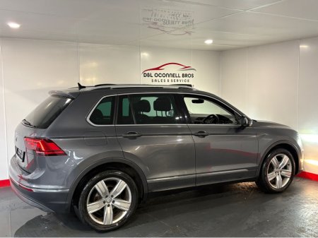 2020 Volkswagen Tiguan - photo 13