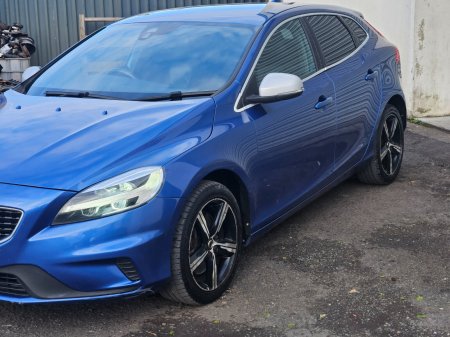 2017 Volvo V40 - photo 4
