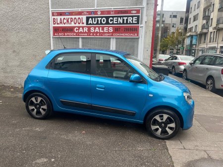 2015 Renault Twingo PLAY SCe 70